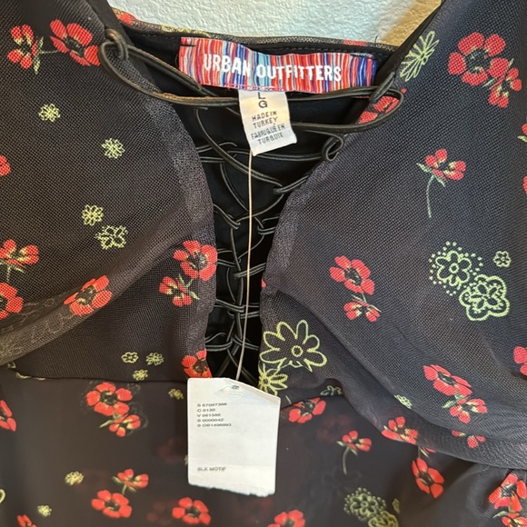 NWT Urban Outfitters Floral Dress | Size Large - Picture 5 of 7